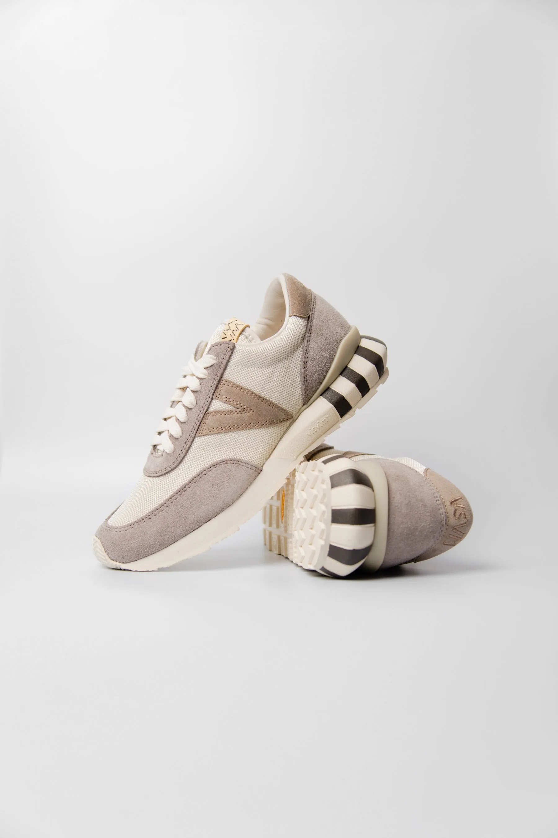 Attica Trainer Grey