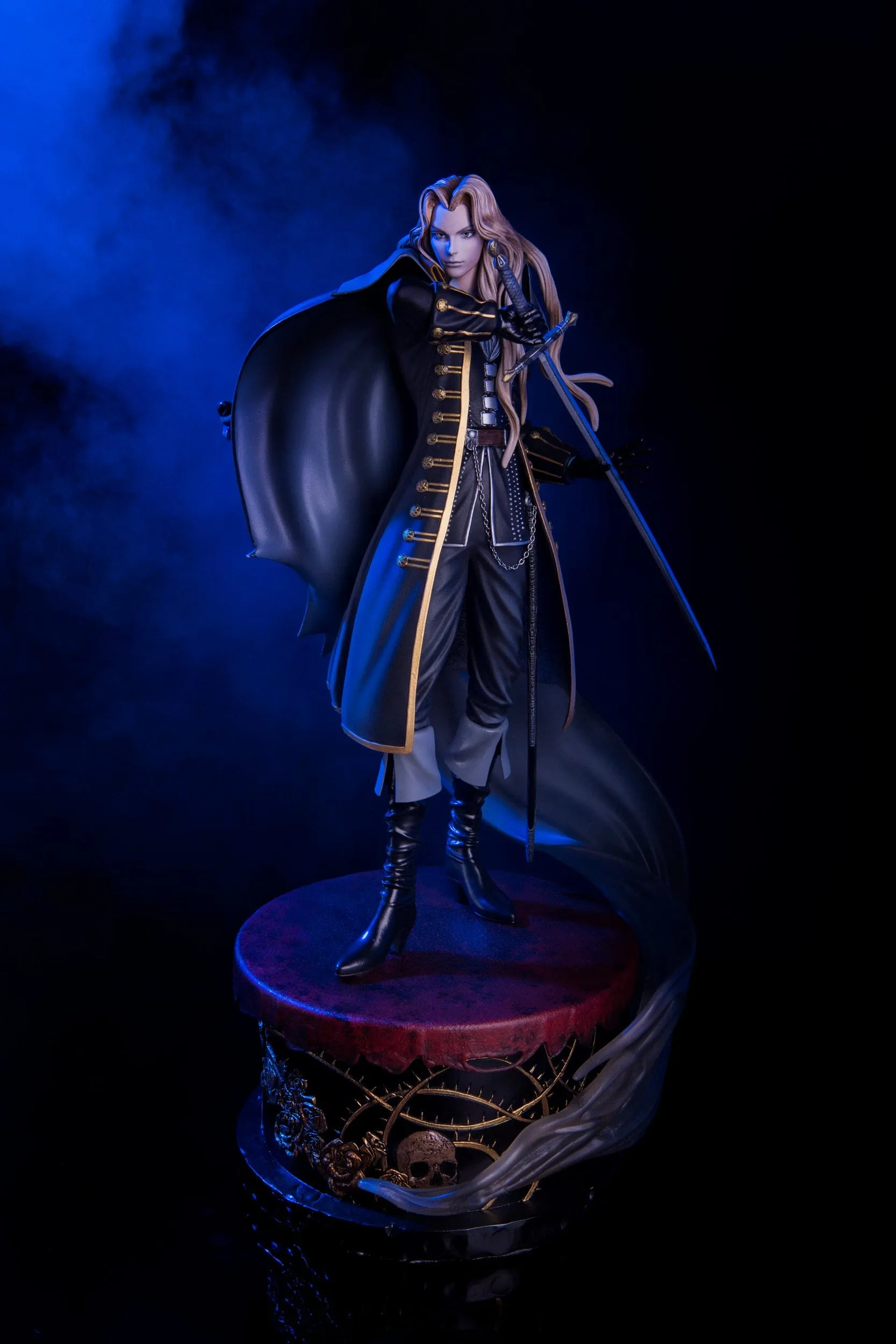 Castlevania – Alucard Statue